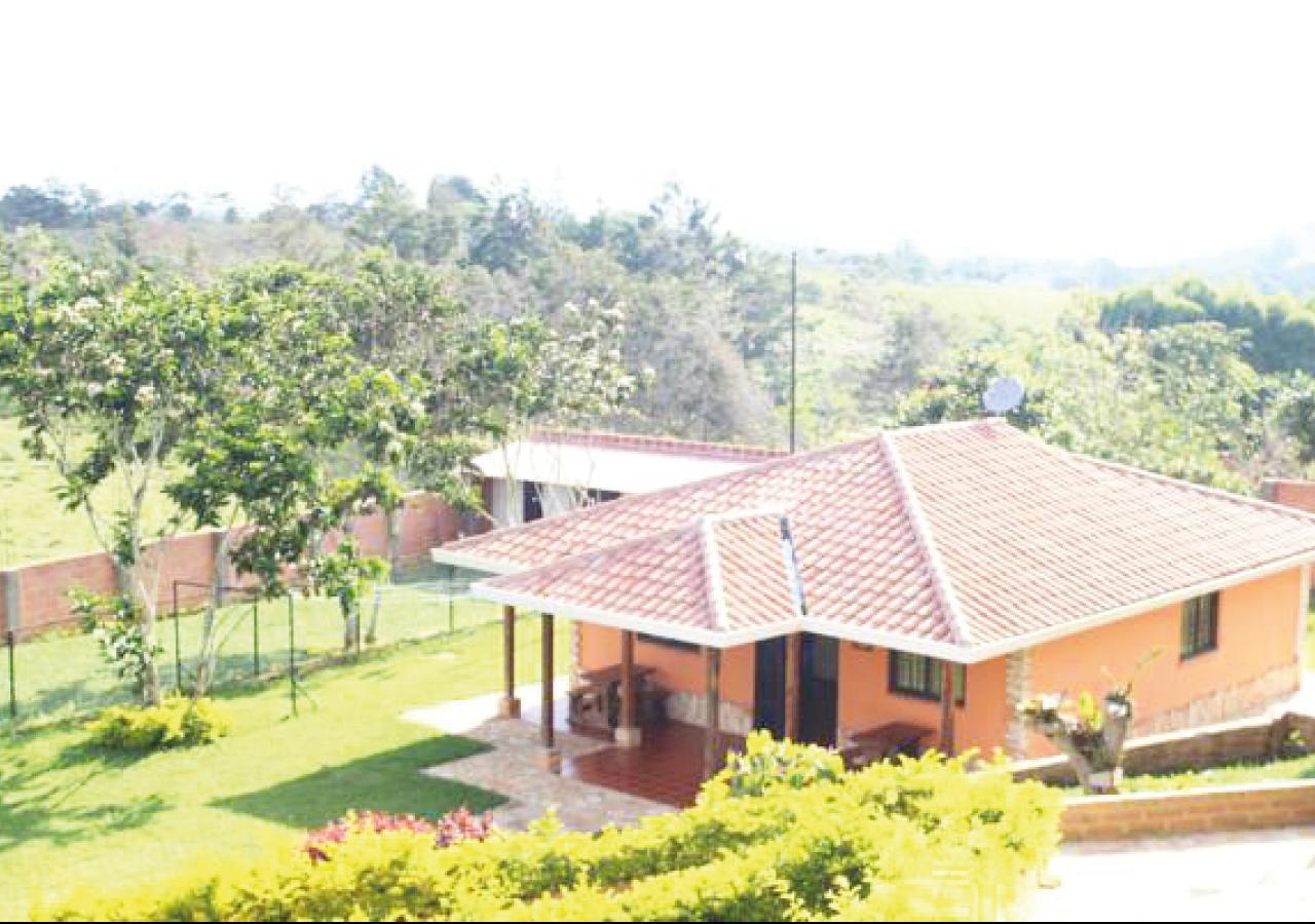 Hotel Cristo Rey Campestre Los Santos  Exterior photo